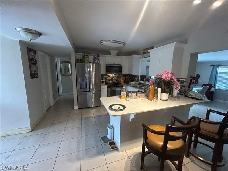 4 bedroom SingleFamilyResidence at 4920 Cortez Cir, Naples South, Naples — photo 2