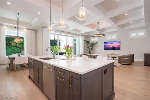 6830 Mangrove Ave, Naples FL - photo 8 of 28