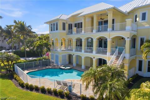 195 San Mateo Dr, Bonita Springs FL - photo 18 of 46