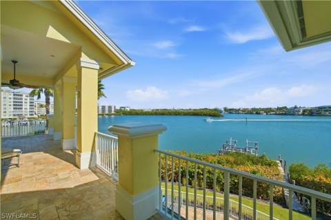 195 San Mateo Dr, Bonita Springs FL - photo 24 of 46