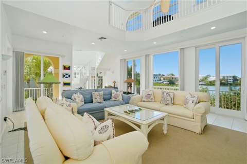 195 San Mateo Dr, Bonita Springs FL - photo 7 of 46