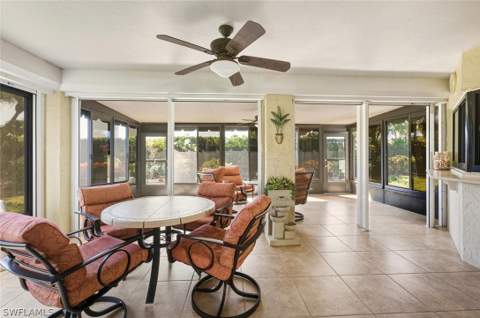 738 Reef Point Cir, Naples FL - photo 15 of 37