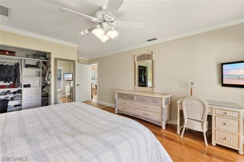 738 Reef Point Cir, Naples FL - photo 18 of 37