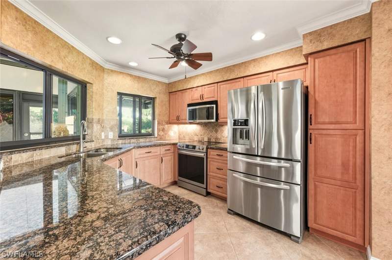 2 bedroom SingleFamilyResidence at 738 Reef Point Cir, Beachwalk Homes, Naples — photo 2