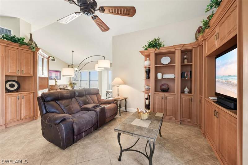 2 bedroom SingleFamilyResidence at 738 Reef Point Cir, Beachwalk Homes, Naples — photo 5