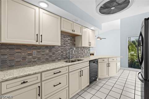 7305 Constitution Cir, Fort Myers FL - photo 16 of 47