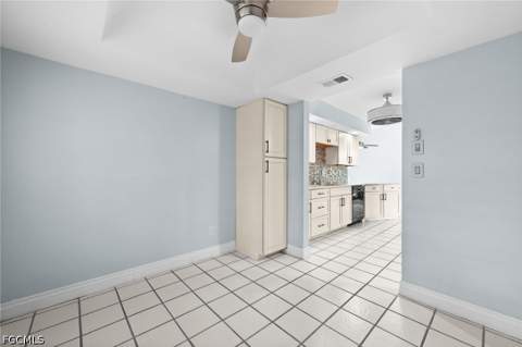 7305 Constitution Cir, Fort Myers FL - photo 20 of 47