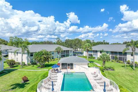 605 Squire Cir 103, Naples FL - photo 22 of 28