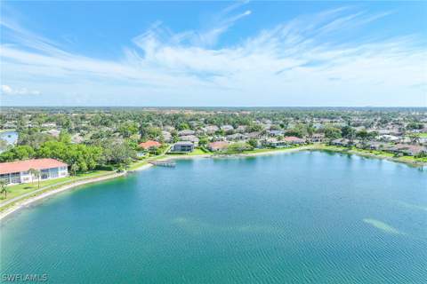 605 Squire Cir 103, Naples FL - photo 23 of 28