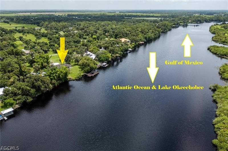 2 bedroom SingleFamilyResidence at 2030 Fort Denaud Rd, Labelle, Labelle — photo 2