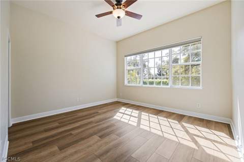 5550 Berkshire Dr 202, Fort Myers FL - photo 19 of 32