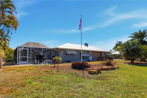 2740 Sanibel Blvd, St James City FL - photo 10 of 50