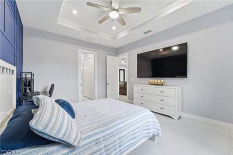 816 Bell Blvd S, Lehigh Acres FL - photo 8 of 32