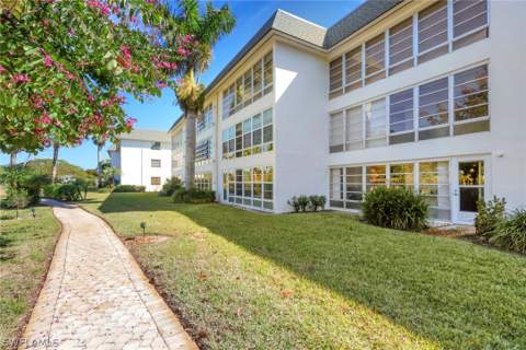 315 Saint Andrews Blvd C5, Naples FL - photo 23 of 40
