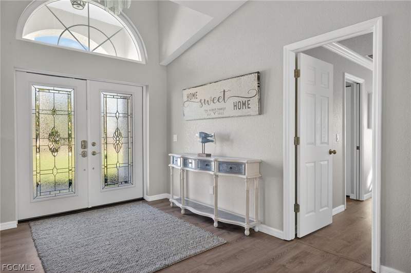 3 bedroom SingleFamilyResidence at 2506 SW 38th St, Cape Coral, Cape Coral — photo 3