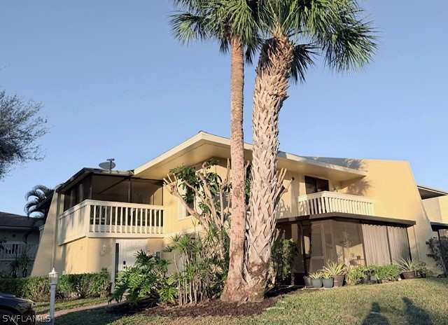 2 bedroom Townhouse at 925 Palm View Dr 121, Wedgmont, Naples — photo 1
