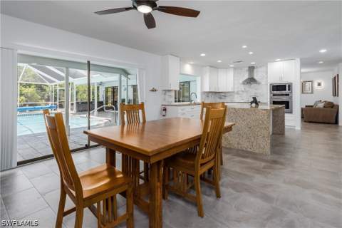 661 E Valley Dr, Bonita Springs FL - photo 10 of 43