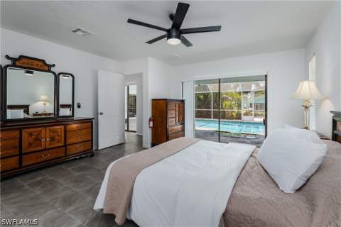 661 E Valley Dr, Bonita Springs FL - photo 16 of 43