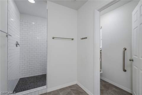 661 E Valley Dr, Bonita Springs FL - photo 20 of 43