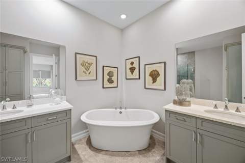 7825 Hawthorne Dr 2103, Naples FL - photo 16 of 48