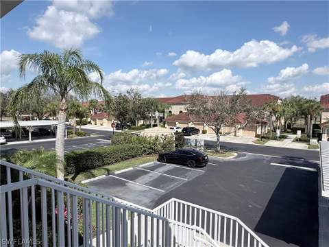 2865 Cypress Trace Cir 203, Naples FL - photo 16 of 25
