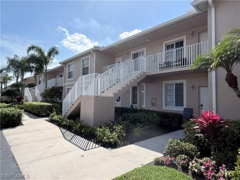2865 Cypress Trace Cir 203, Naples FL - photo 17 of 25