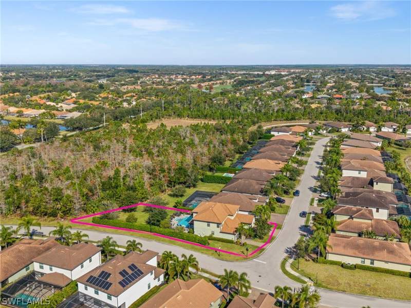 6 bedroom SingleFamilyResidence at 4754 Abaca Cir, Raffia Preserve, Naples — photo 3