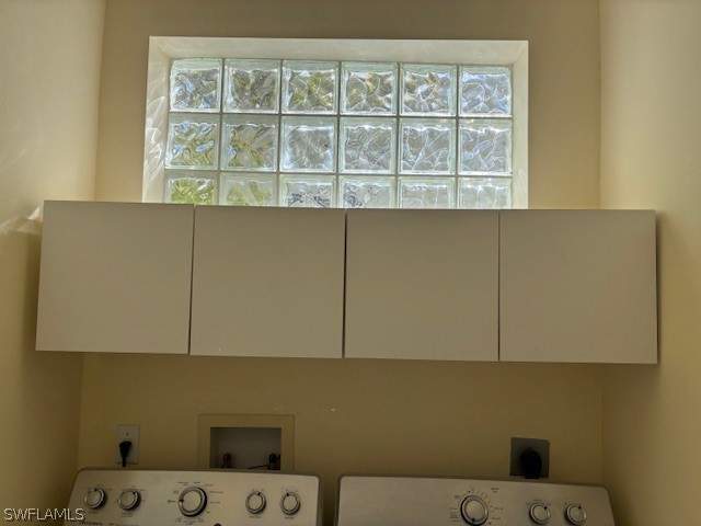 3 bedroom SingleFamilyResidence at 10741 Maui Cir, Island Club At Corkscrew, Estero — photo 3