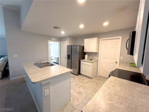 2507 NW 8th Pl, Cape Coral FL - photo 8 of 22