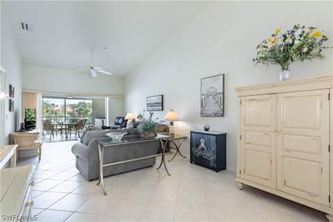 6830 Beach Resort Dr 12, Naples FL - photo 17 of 43