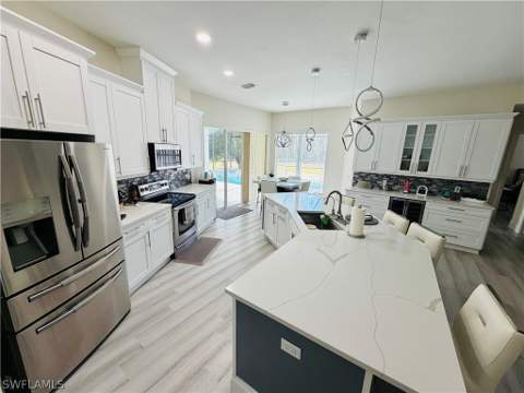 3960 1st Ave NW, Naples FL - photo 10 of 25