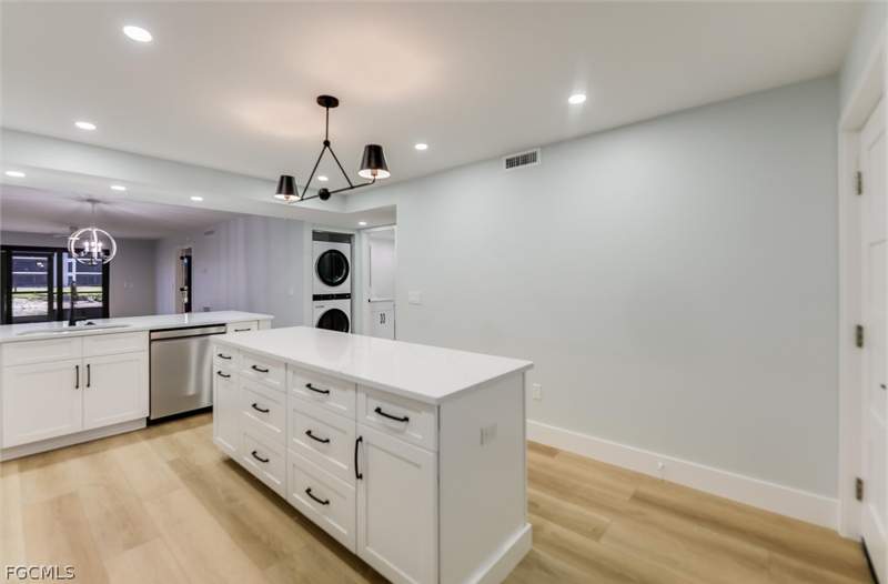 2 bedroom Condominium at 2445 W Gulf Dr 6D, Pointe Santo De Sanibel Condo, Sanibel — photo 3