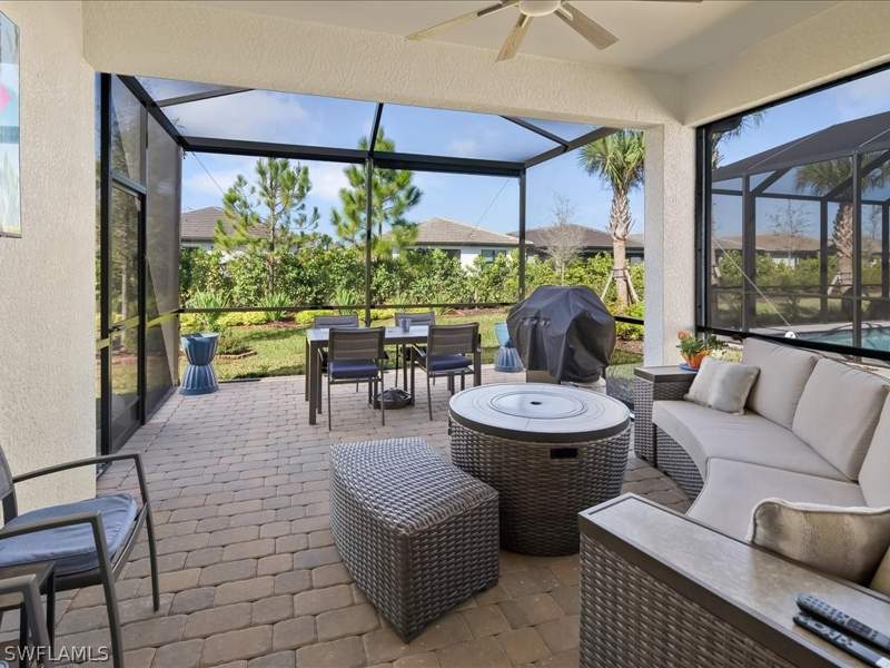 3 bedroom SingleFamilyResidence at 1923 Sierra Ct, Terreno At Valencia, Naples — photo 5