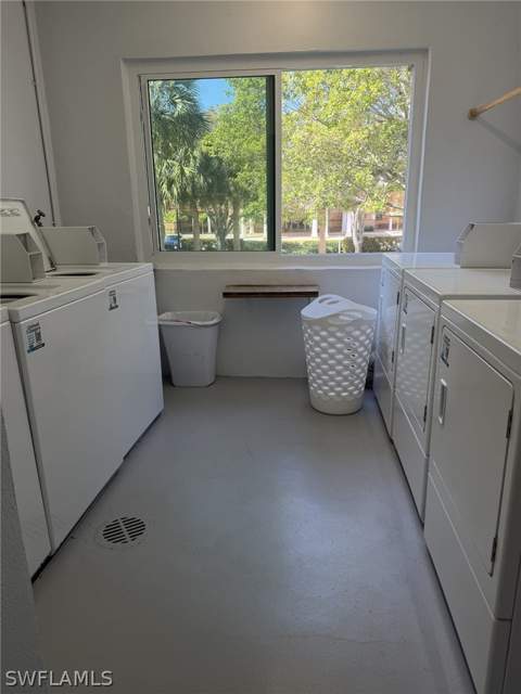 72 7th St S 108, Naples FL - photo 14 of 22