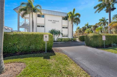 72 7th St S 108, Naples FL - photo 18 of 22