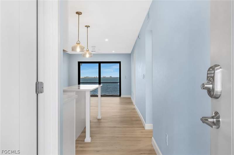2 bedroom Condominium at 760 Sextant Dr 1051, Mariner Pointe Condo, Sanibel — photo 5