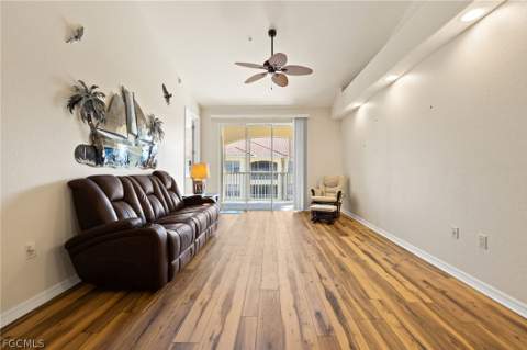 1105 Van Loon Commons Cir 304, Cape Coral FL - photo 15 of 34