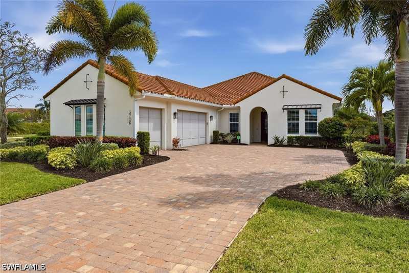 4 bedroom SingleFamilyResidence at 3206 Cotuit Ln, Marsh Cove, Naples — photo 1