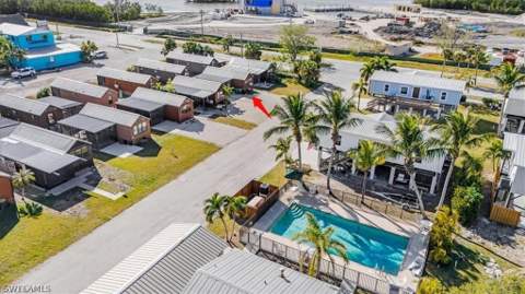 825 Copeland Ave S 20, Everglades City FL - photo 11 of 26