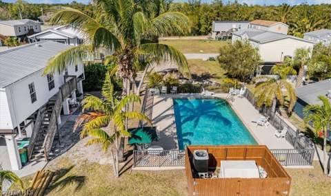 825 Copeland Ave S 20, Everglades City FL - photo 24 of 26