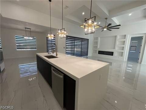 335 SW 31st Pl, Cape Coral FL - photo 12 of 36