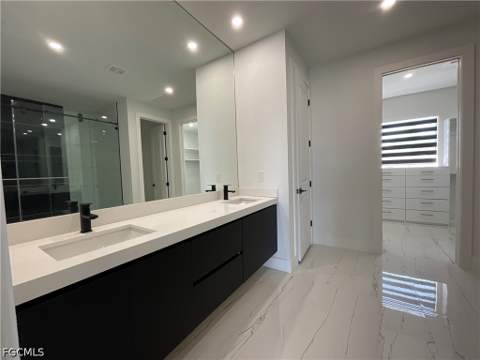 335 SW 31st Pl, Cape Coral FL - photo 17 of 36