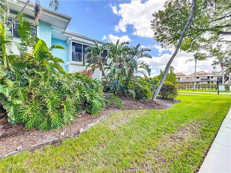 2 bedroom Condominium at 1065 8th St S 203, Tiffany Court, Naples — photo 2