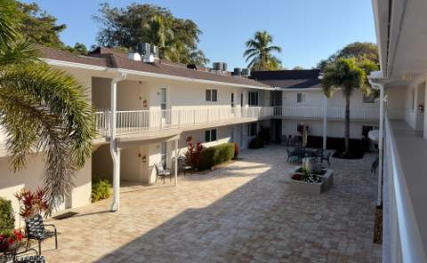 550 Broad Ave S 550, Naples FL - photo 23 of 28