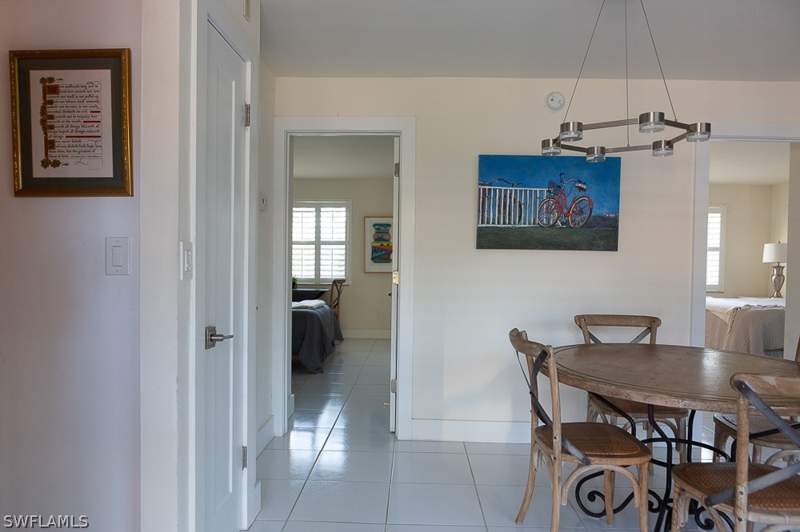 2 bedroom Condominium at 550 Broad Ave S 550, Ixora, Naples — photo 4