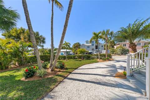 1360 Jamaica Dr, Sanibel FL - photo 24 of 40