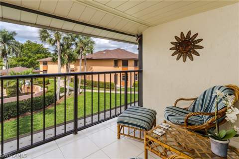 1514 Mainsail Dr 4, Naples FL - photo 12 of 39