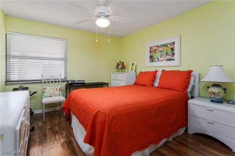 1514 Mainsail Dr 4, Naples FL - photo 19 of 39