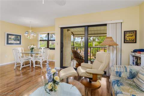 1514 Mainsail Dr 4, Naples FL - photo 6 of 39