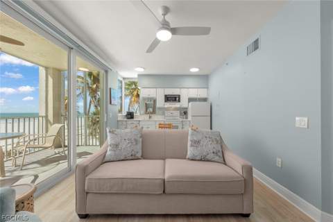 5480 Estero Blvd 103, Fort Myers Beach FL - photo 17 of 50